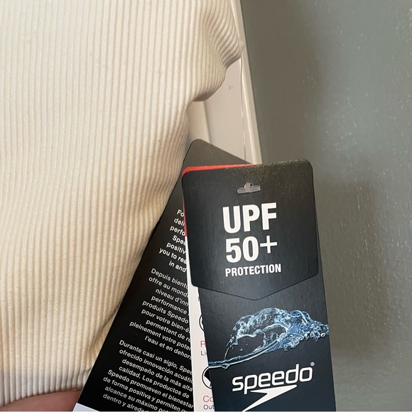 Speedo Ribbed Keyhole Swimsuit - Picture 7 of 9